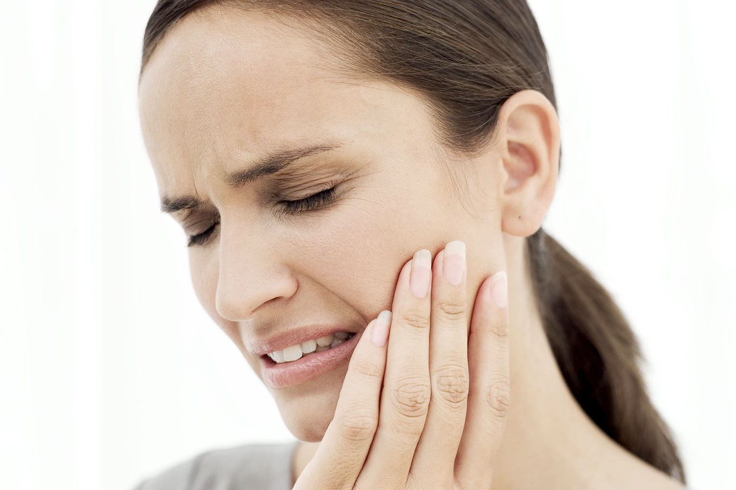 Что делать если ночью сильно болит зуб